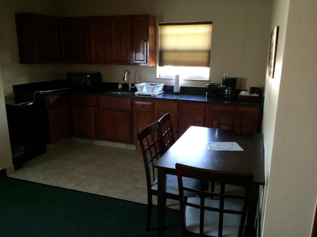 Pacer Inn & Suites Motel Delaware Phòng bức ảnh
