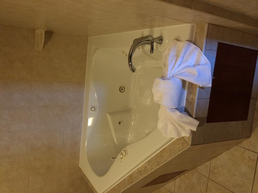 Pacer Inn & Suites Motel Delaware Phòng bức ảnh
